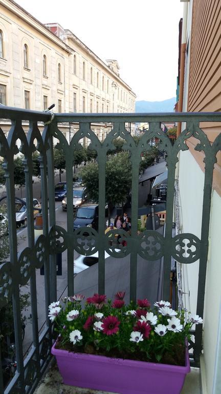 Pompei Holiday Rooms Luaran gambar